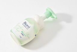 Очищающий мусс для умывания против акне, 150 мл Biore  фото 6