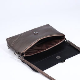 Сумка женская, кросс-боди, на магните, 24?6?14 см, бронзовая