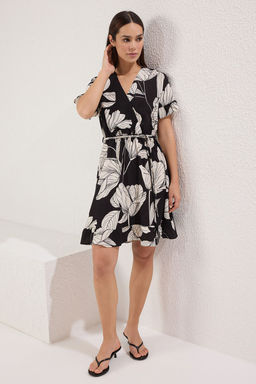 Siyah Kusakl? Cicekli F?rf?rl? Mini Dokuma Elbise TWOSS24EL00760 - Trendyolmilla фото 4