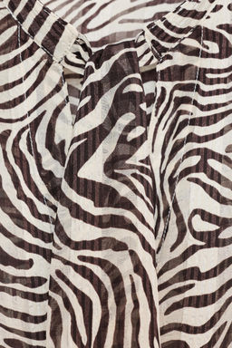 ANIMAL PRINT BLOUSE WITH BOW - Zara фото 9