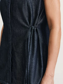 Джинсовая рубашка без рукавов / Zarina  фото 8