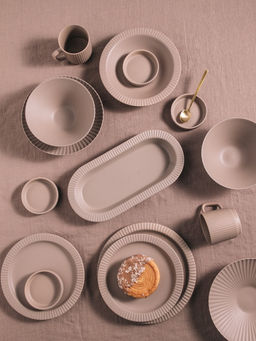 Тарелки Magistro Jarwah Lausanne, d=25 см, обеденные, набор 2 шт., фарфор, бежевые