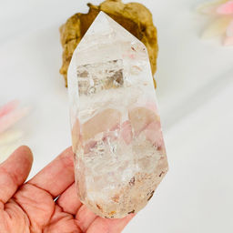 Кристалл из Горного Хрусталя на подставке