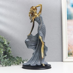 Фигурка полистоун «Девушка в синем вечернем платье со стразами», 11.8×16.5×37 см