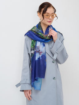 Большой, красивый двусторонний палантин с рисунком в стиле арт-декои необычной текстурой ткани. Края изделия украшены бахрамой. Только ручная стирка. - Tantino фото 3