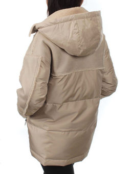 902 BEIGE Куртка зимняя облегченная женская (холлоффайбер 150 гр., искусственная дубленка) - Fashion фото 2