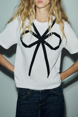 T-SHIRT WITH CONTRAST BOW - Zara фото 3