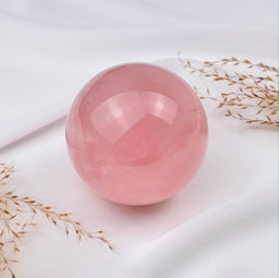 Шар из мадагаскарского Розового кварца