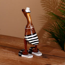 Сувенир «Утка на пляже», 27 см, дерево