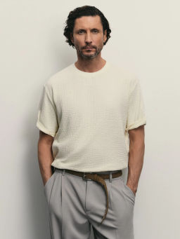 Футболка из фактурного хлопка / Zarina