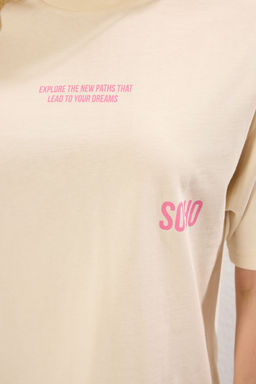 TRENDYOLMILLA Tas Premium %100 Suprem S?rt ve On Bask?l? Oversize/Genis Kal?p Orme T-Shirt TWOSS25TS00072 фото 6