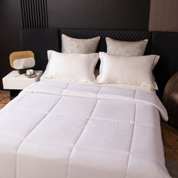 Одеяло Soft Moon Всесезонное SM001 красный кант 150*210 см 150*210 - Ситрейд фото 6