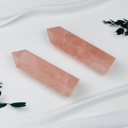 Кристалл из Розового кварца