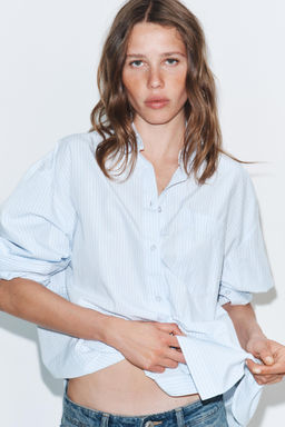 CAMISA OVERSIZE POPEL?N / Azul / Blanco