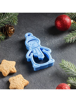 Форма для печенья новогодняя «Снеговик», вырубка, штамп, 9.9×5.7×1.5 см, пластик, голубая