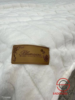 Меховой плед на кровать