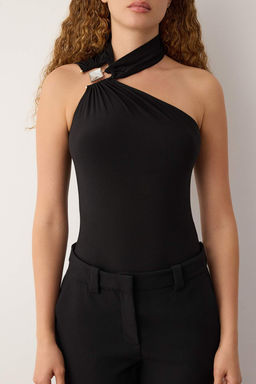 Siyah Aksesuar Detayl? Asimetrik Yaka Orme Party Body TPRAW26BD00024 - Trendyolmilla фото 3