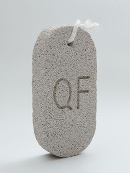 Пемза для педикюра, с подвесом, 12.5×6 см, в коробке, серая