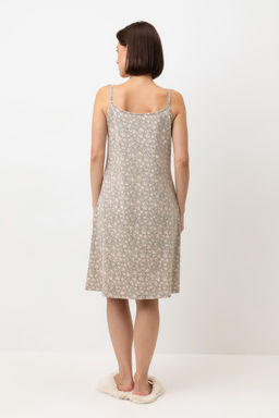 Е 10057/пыльно-оливковый,полевые цветы сорочка ночная жен