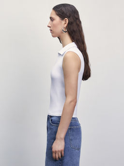 Трикотажный топ с вырезом / Zarina  фото 4