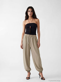 Beli Lastikli Kad?n Jogger Pantolon