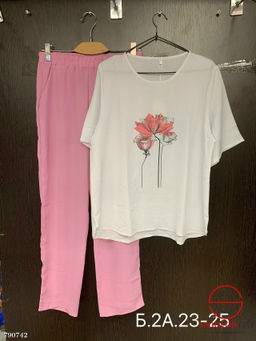Женский костюм футболка и брюки - Bruno фото 2