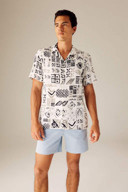 Хлопковая рубашка с коротким рукавом и принтом с вязаным крючком воротником обычного кроя - Defacto фото 2