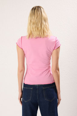 Pembe Kontrast Dikisli Fitted/Vucuda Oturan Orme Bluz TWOSS25BZ00029 - Trendyolmilla фото 5