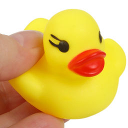 Книжка для ванны для купания с игрушками и мочалкой «Утята», набор для купания