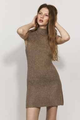 Vestido de punto con cuello perkins - H&m фото 4