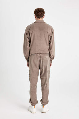 Флисовые спортивные штаны стандартного кроя с карманами-карго - Defacto фото 6