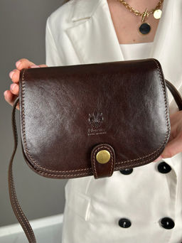 Сумочка женская из телячьей кожи