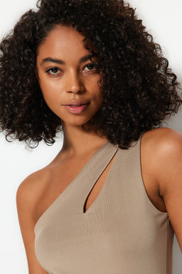 Vizon Asimetrik Yaka Asimetrik Yaka Cut Out Detayl? Alttan C?tc?l? Orme Body TWOSS23BD00014