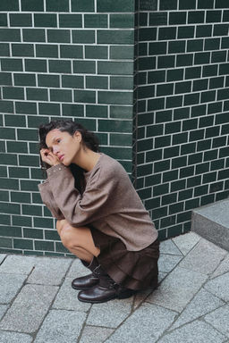 SOFT STUDDED SWEATSHIRT - Zara фото 7