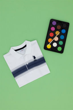 Темно-синяя футболка с воротником-поло для мальчика Неожиданная скидка в корзине