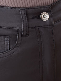 D24.277 Брюки женские черный