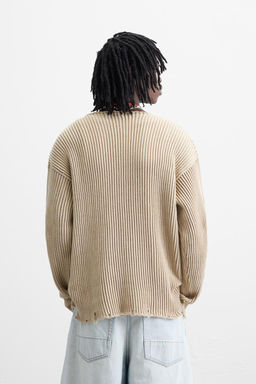RIBBED SWEATER WITH RIPPED FINISH - Zara фото 3