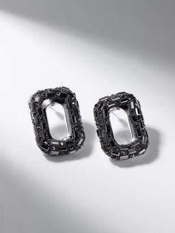 Серьги со стразами QF Блеск мягкий прямоугольник, серые в серебре