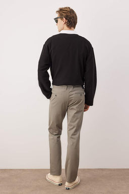 Yesil Erkek Gabardin Dokulu Kumas Pantolon TMNAW26PL00026