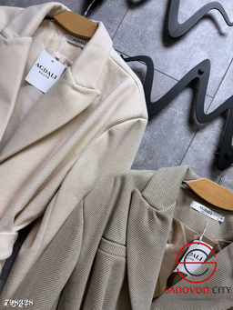 Короткое пальто пиджачного кроя