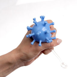 Цена за 2 шт. Мялка «Вирус» надувается, цвета МИКС