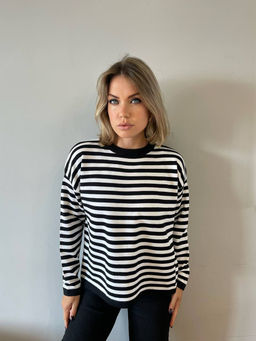 K11923 Джемпер (вязаный трикотаж) ЧЕРНЫЙ