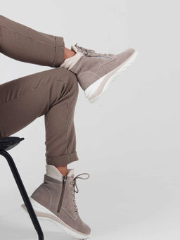 Ботинки 261.uno2w. каменный замша/Байка