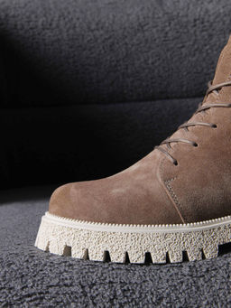 Ботинки 228.V.1541be. Коричневый капучино замша/Мех