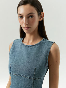 ЕМКА / Джинсовое платье-футляр миди - Emka фото 3