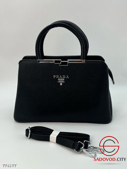 Женская вместительная сумка