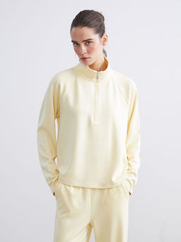 Dik Yaka Oversize Kad?n Sweatshirt