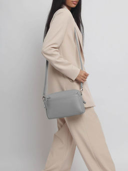 Женская кожаная сумка Richet 3176LN 830 Серый