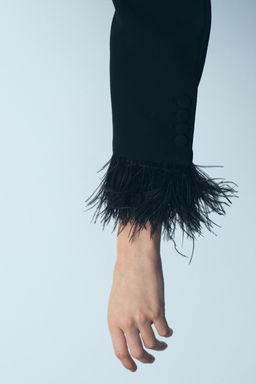 DOUBLE-BREASTED BLAZER WITH FEATHERS - Zara фото 3