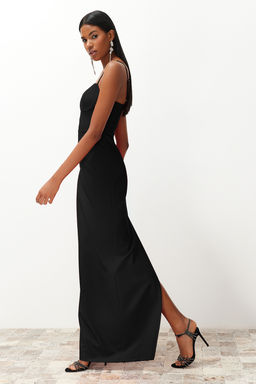 Siyah Gogus Detayl? Vucuda Oturan Dokuma Uzun Gece Abiye Elbise TPRSS24AE00115